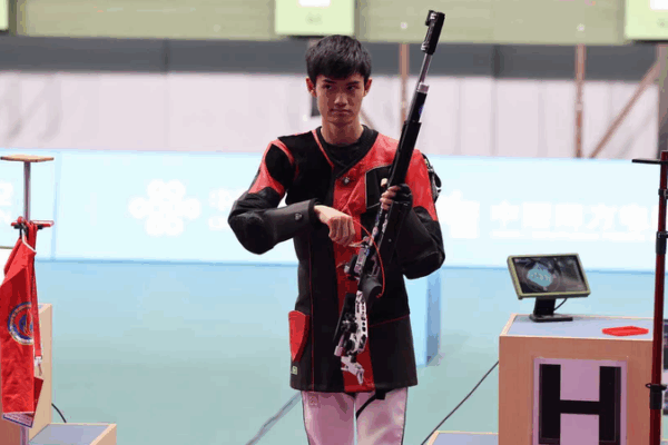 Sheng Lihao Scores Gold in 10m Air Rifle at National Games Sheng_Lihao_Scores_Gold_in_10m_Air_Rifle_at_National_Games
