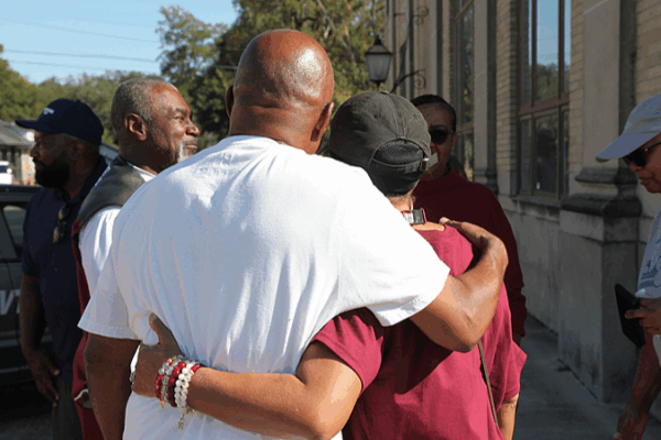 Six Dead in Two High School Shootings in Mississippi Six_Dead_in_Two_High_School_Shootings_in_Mississippi