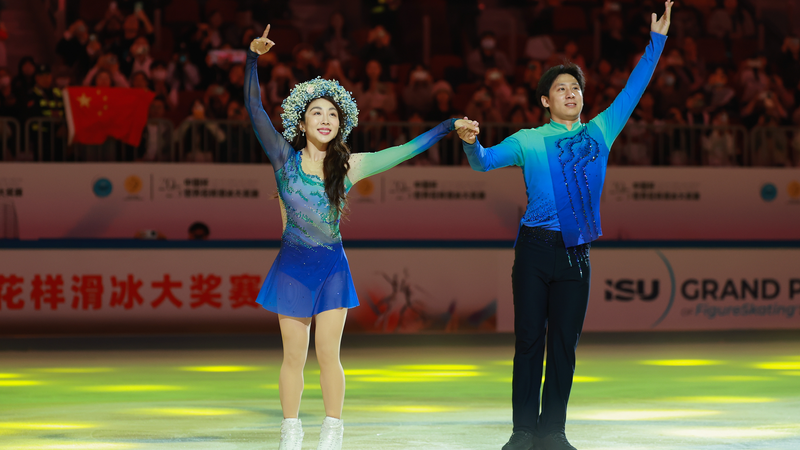 Sui_Wenjing___Han_Cong_Land_Bronze_in_Grand_Prix_Return - Namaste Headlines Sui_Wenjing___Han_Cong_Land_Bronze_in_Grand_Prix_Return