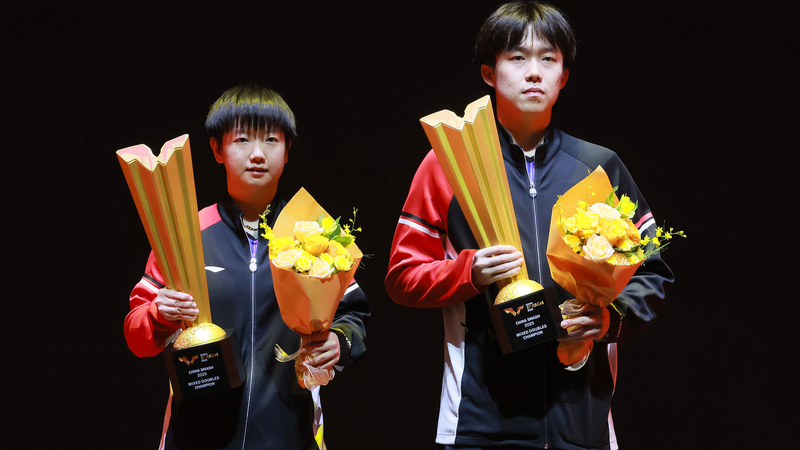 Sun_Yingsha___Wang_Chuqin_Triumph_in_WTT_China_Smash_Mixed_Doubles