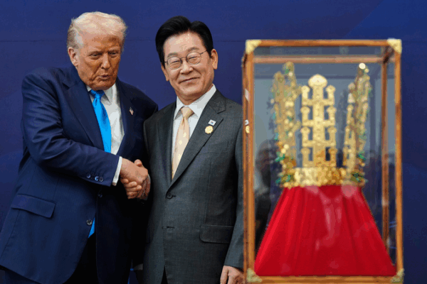 Trump and Lee Jae-myung Eye US-ROK Trade Deal at APEC Trump_and_Lee_Jae_myung_Eye_US_ROK_Trade_Deal_at_APEC
