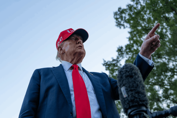 US_Furloughs_Hit_4_108_Federal_Workers_in_Shutdown_Standoff