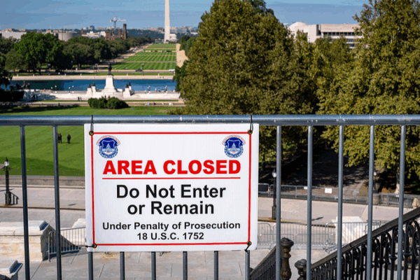 US Senate Deadlock Triggers First Government Shutdown in 7 Years US_Senate_Deadlock_Triggers_First_Government_Shutdown_in_7_Years