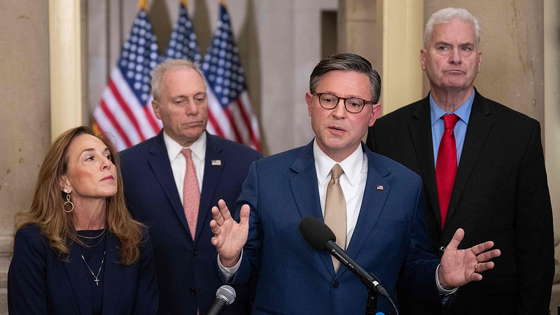 US_Shutdown_Drama__Trump_Threatens_Federal_Layoffs__Dems_Push_Back