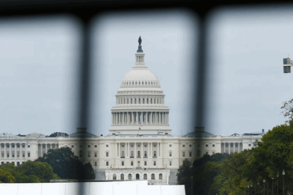 US Tariff Threats on the Chinese Mainland: A Misstep for Global Tech US_Tariff_Threats_on_the_Chinese_Mainland__A_Misstep_for_Global_Tech