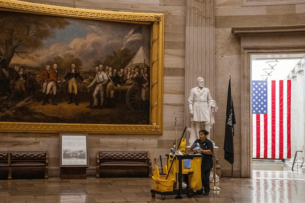 U.S. Government Shutdown: Fast Facts for Young Pros U_S__Government_Shutdown__Fast_Facts_for_Young_Pros