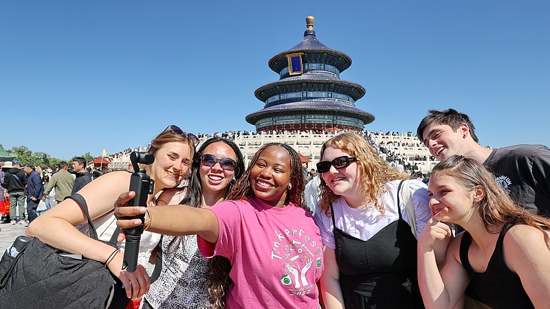 Visa_Free_Visits_to_the_Chinese_Mainland_Soar_in_Q3_2025