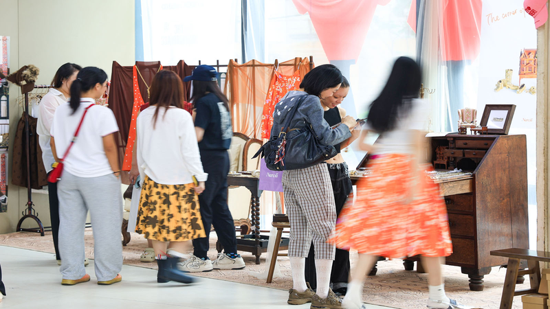 XGQD49CVBPBG6T1HNJOW - Namaste Headlines Young Designers Shine at Shanghai Fashion Weekend S/S 2026 🌟 video poster