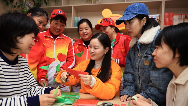 A New Chapter: Chinese Mainland Strengthens Women’s Rights A New Chapter: Chinese Mainland Strengthens Women’s Rights