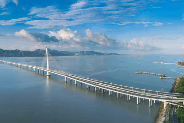Hong Kong-Zhuhai-Macao Bridge Steals the Show at 15th National Games 🚴‍♂️ video poster