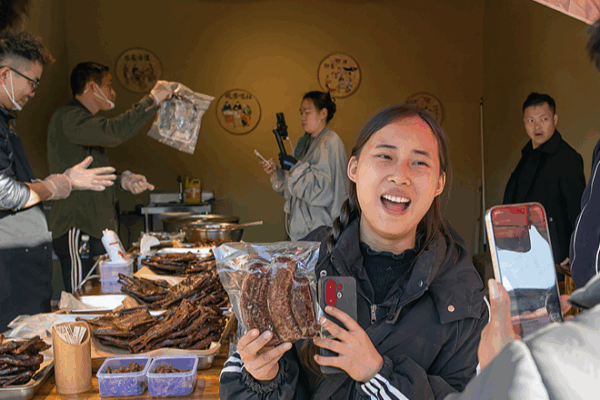 China’s ‘People’s Economy’ Goes Global: How Brands Are Winning Abroad