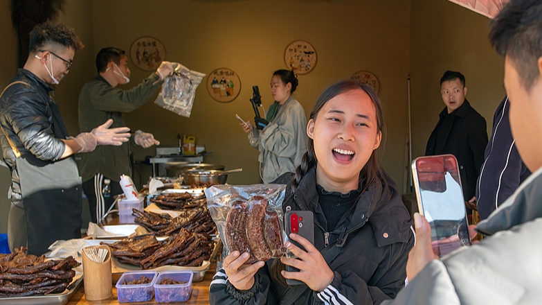 China’s ‘People’s Economy’ Goes Global: How Brands Are Winning Abroad