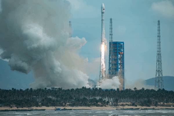 China_Boosts_Internet_in_Space_with_13th_LEO_Satellite_Launch