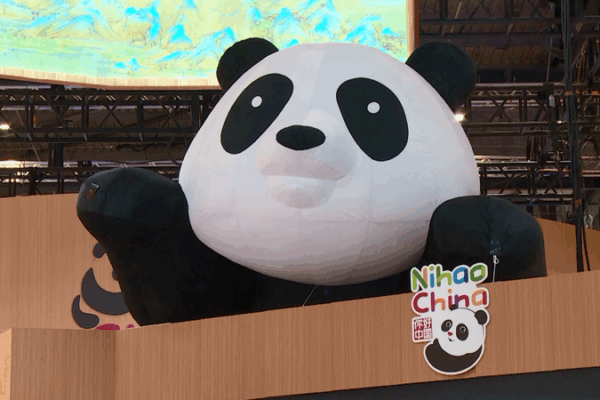 China_Travel_with_Chinese_Films_Steals_the_Show_at_WTM_London video poster