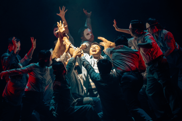 Chinese_Drama__The_Waters_of_Fate__Captures_Modern_Life_Struggles video poster