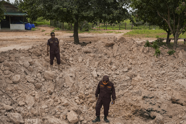 Chinese_Visitor_Injured_by_Landmine_at_Thailand_Cambodia_Border