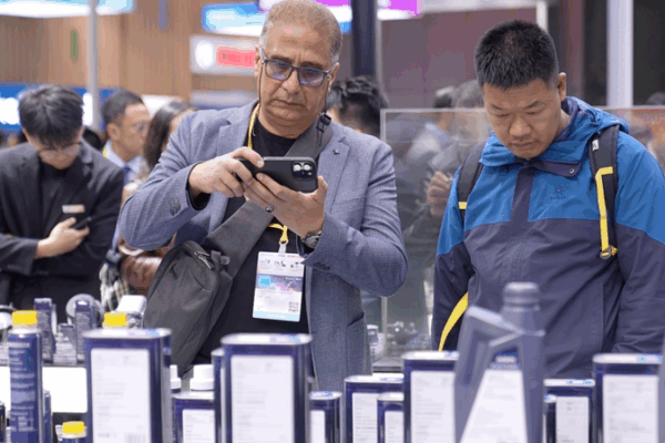 Chinese_mainland_s_NEV_Industry_Shifts_Gears_for_Global_Growth