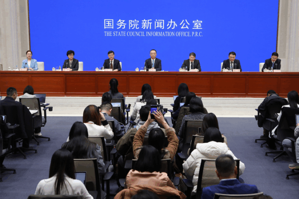 Chinese_mainland_taps_real_world__scenarios__to_power_next_gen_tech