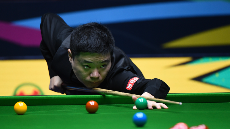Ding_Junhui_Cruises_to_6_1_Win_Over_Michael_Holt