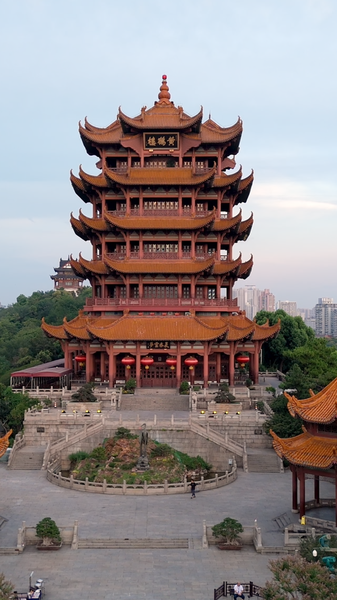Discover_Hubei___Hunan__Yellow_Crane_Tower_to_Avatar_Mountains video poster