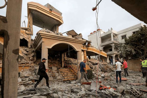 Fresh_Israeli_Strikes_Shake_S__Lebanon__Tensions_Rise_Amid_Fragile_Ceasefire