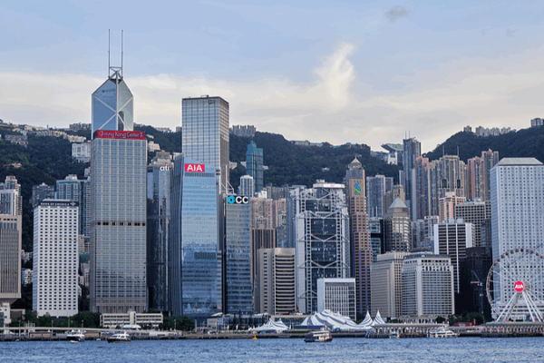 He Lifeng Sees Bright Future for Hong Kong’s Next Growth Phase