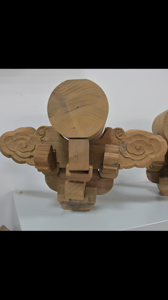 International_Students_Explore_Ancient_Chinese_Wood_Joinery_in_Beijing video poster