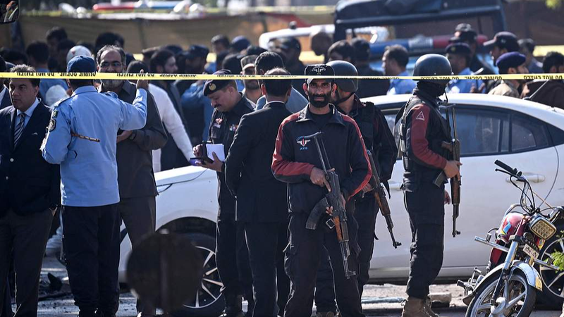 Islamabad_Court_Suicide_Bombing_by_TTP_Leaves_12_Dead
