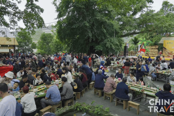 La_aomen_Festival_2025__Li_Culture_Goes_High_Tech_in_Hainan