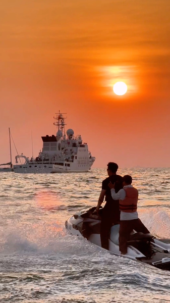 Sanya’s Golden Horizon: Sunsets Meet Free Trade Port Boom video poster
