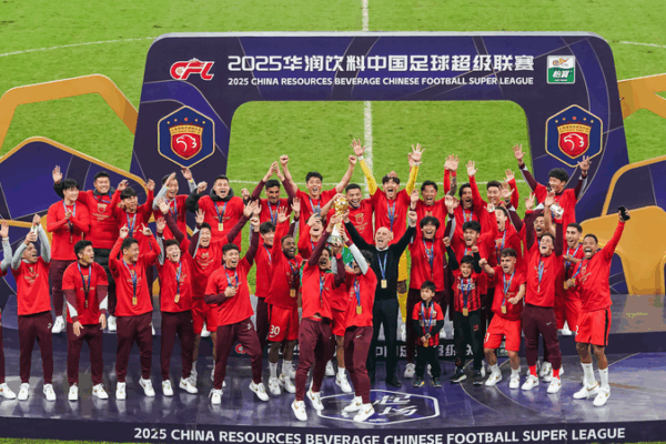 Shanghai_Port_Clinches_3rd_Straight_CSL_Title_as_Abreu_Seals_Golden_Boot