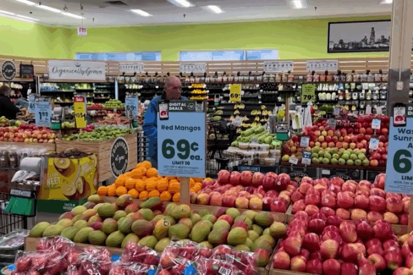 Trump_Slashes_Grocery_Tariffs_Ahead_of_Thanksgiving video poster