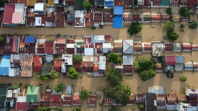 Twin_Typhoons_Leave_259_Dead_in_Philippines - Namaste Headlines Twin_Typhoons_Leave_259_Dead_in_Philippines