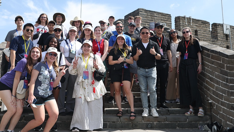 US_China_Dialogue__Bridging_Cultures_Through_People_Exchanges