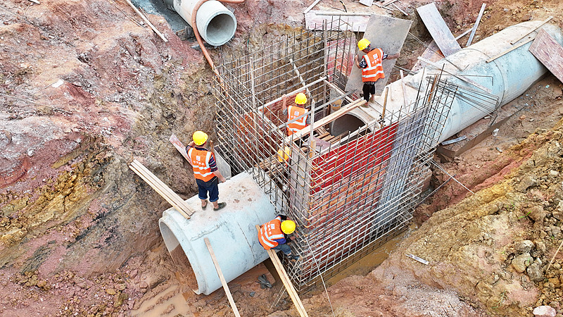 WQOR2ZFU39U2WU2OJKD5 - Namaste Headlines Chinese Mainland Ramps Up 600,000 km Urban Pipeline Overhaul 🚀