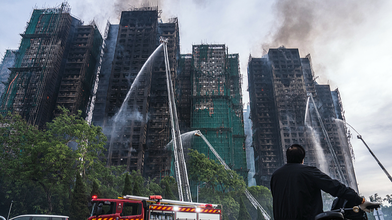 Inside Hong Kong’s Push to Contain the Wang Fuk Court Fire