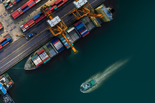 2025_Global_Economy__Fed_Cuts__Nvidia__5T__Gold_Rally___Trade_Tensions