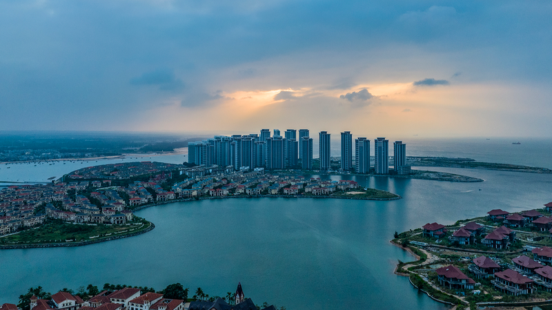 Ocean Flower Island: Danzhou’s Seaside Marvel in Hainan video poster