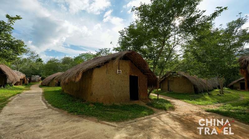 3VM6YKZND1T6PVU2R0BW - Namaste Headlines Bai Cha Village: Preserving Li Heritage in Hainan's New Era 🌊