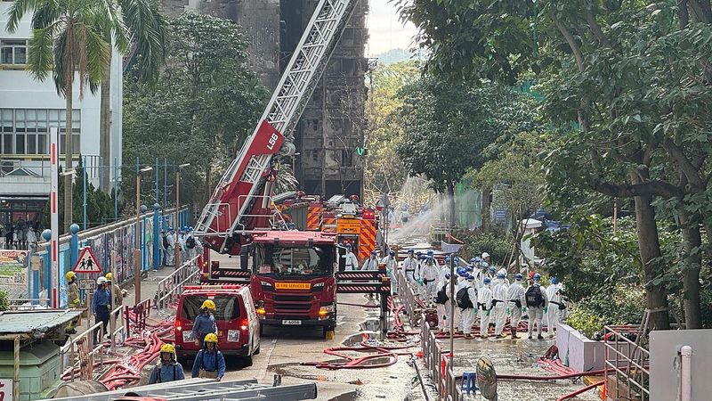 Aid_Pours_In_After_Tai_Po_Fire_in_Hong_Kong - Namaste Headlines Aid_Pours_In_After_Tai_Po_Fire_in_Hong_Kong