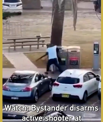 Brave_Bystander_Disarms_Shooter_at_Bondi_Beach_Mass_Shooting video poster