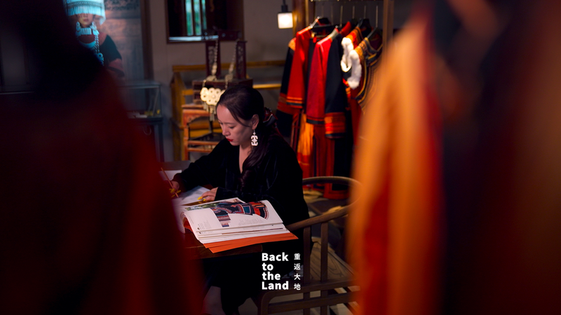 CHINAYI__Reviving_Yi_Embroidery_with_Modern_Flair_poster - Namaste Headlines CHINAYI__Reviving_Yi_Embroidery_with_Modern_Flair video poster