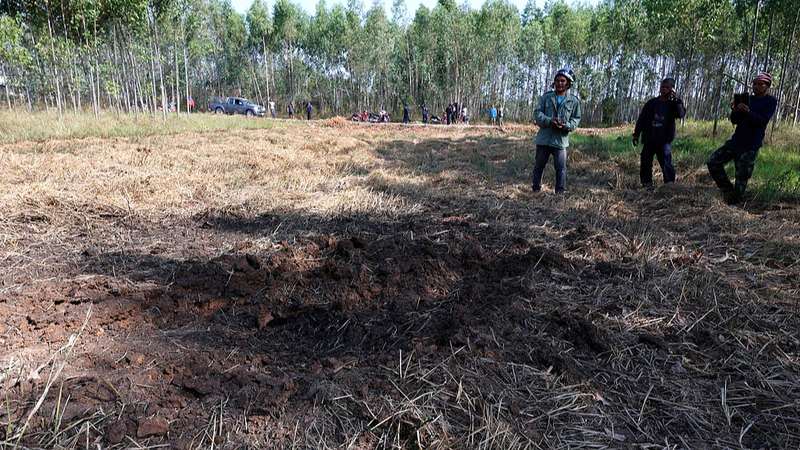 Cambodia_Thailand_Border_Clashes_Escalate__125K_Civilians_Displaced - Namaste Headlines Cambodia_Thailand_Border_Clashes_Escalate__125K_Civilians_Displaced