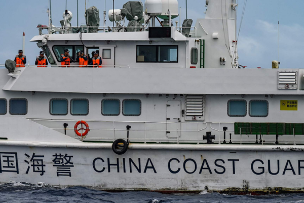 China_Coast_Guard_Drives_Away_Philippine_Boats_at_Xianbin_Jiao