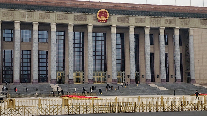 China_Reviews_Draft_Law_on_State_Owned_Assets