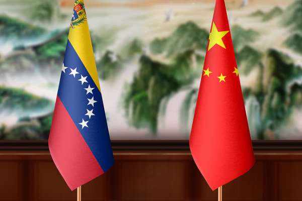 China_and_Venezuela_Reaffirm_Strong_Partnership_in_Phone_Call