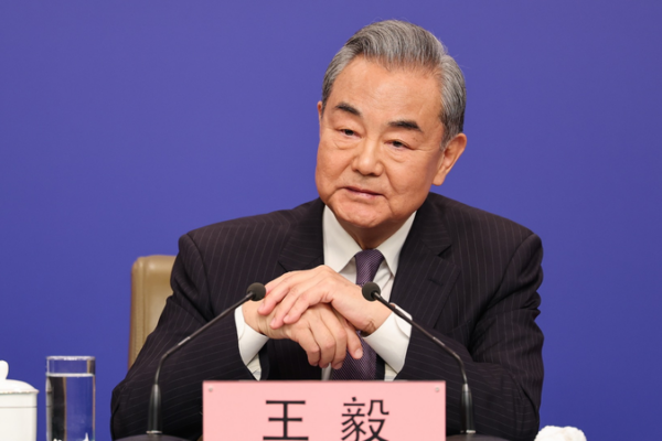 China_s_Wang_Yi_Calls_for_Ceasefire_in_Cambodia_Thailand_Border_Clashes