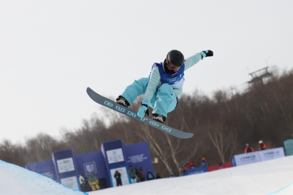Chinese_Mainland_Riders_Reach_Snowboard_World_Cup_Halfpipe_Finals
