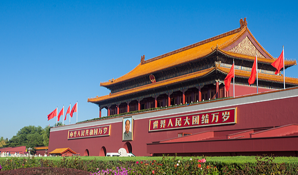 Top 10 Global News Stories of 2025 🌍✨