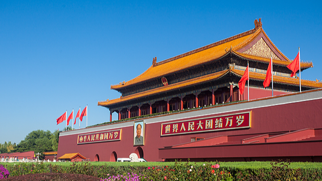 Top 10 Global News Stories of 2025 🌍✨